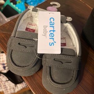NWT! Carters slip on moccasin for baby 6-9M!